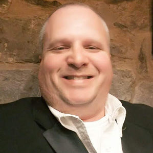 Meet your Posher, Kyle